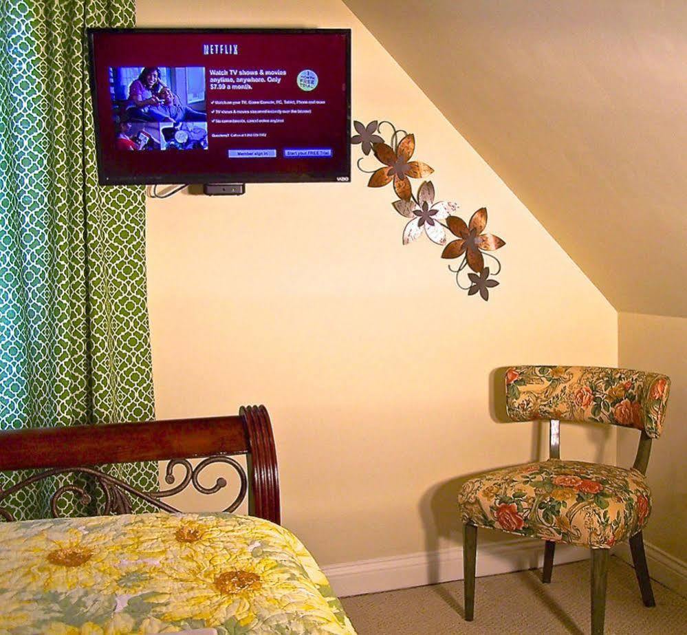 Lyndon House Bed & Breakfast เลกซิงตัน ภายนอก รูปภาพ